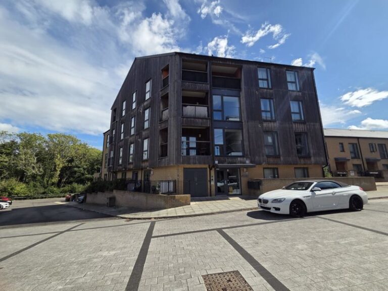 Lakewood Drive, Tunbridge Wells