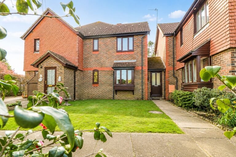 Hawkenbury Mead, Tunbridge Wells, TN2