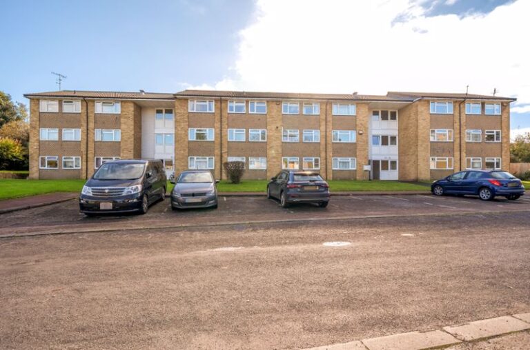 Chenies Close, Tunbridge Wells