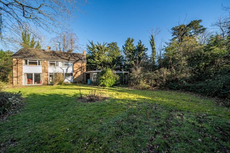 Hadlow Park, Hadlow, TN11 0HX