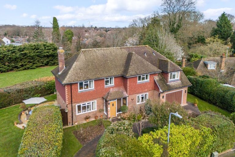 Rochester Road, Tonbridge, TN10 4NU