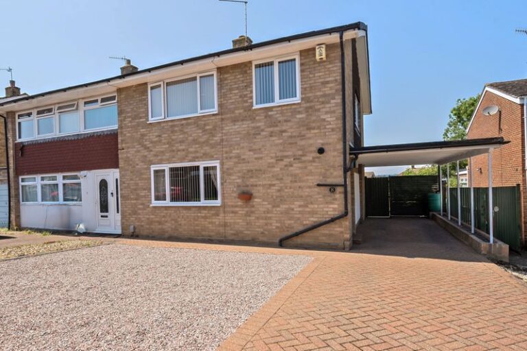Vaughan Avenue, Tonbridge, TN10 4EB