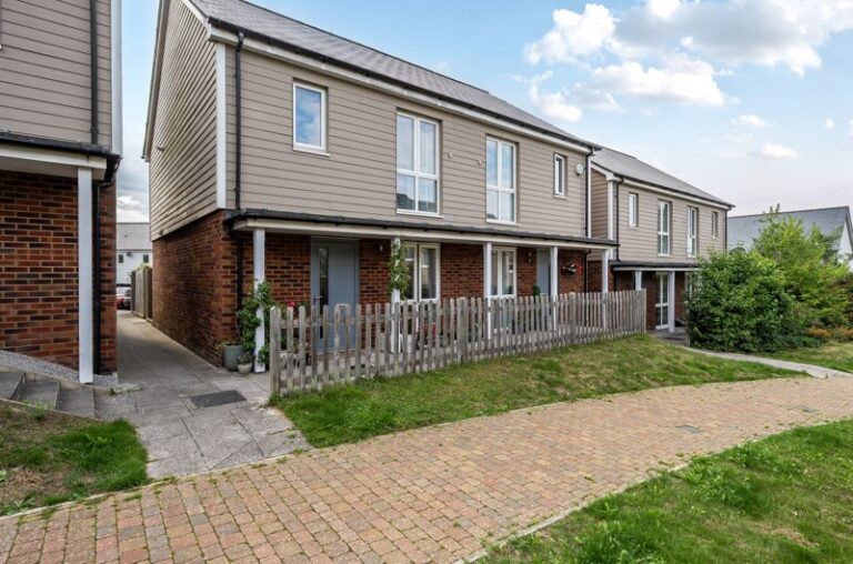 High Tree Lane, Tunbridge Wells