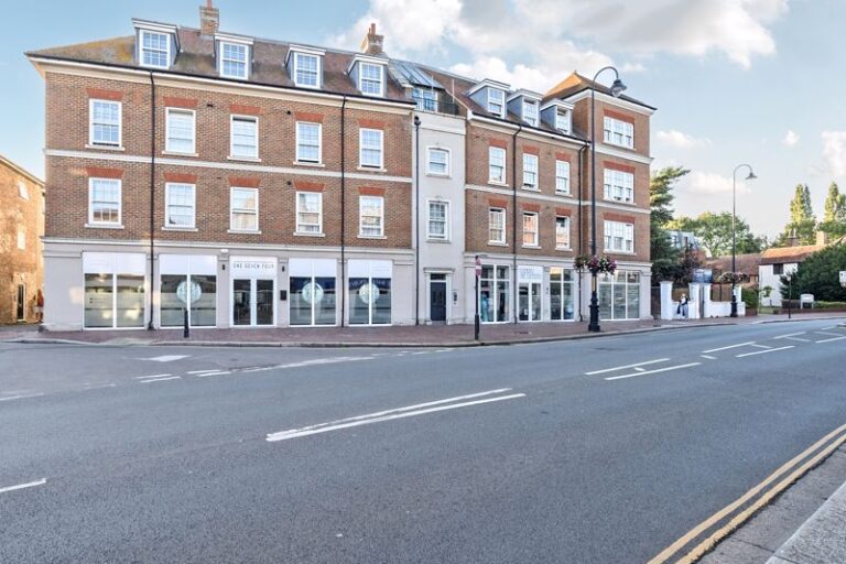 176 High Street, Tonbridge, TN9 1AF