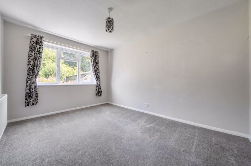 Bedroom/Dining Room