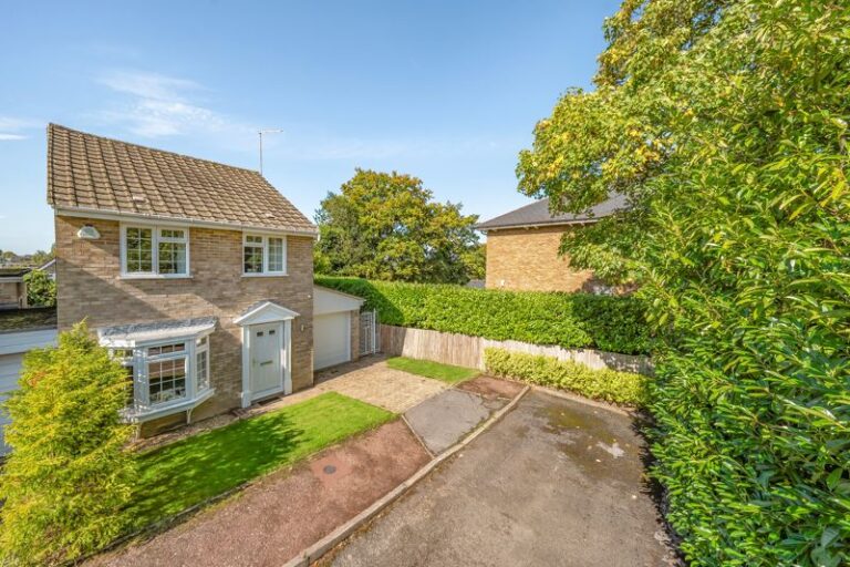 Clarendon Way, Tunbridge Wells