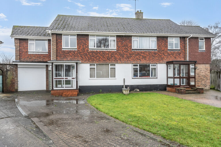 Bramble Close, Hildenborough, TN11