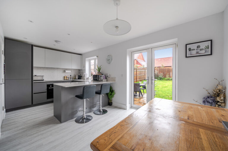 Homebush Green, Matfield, TN12