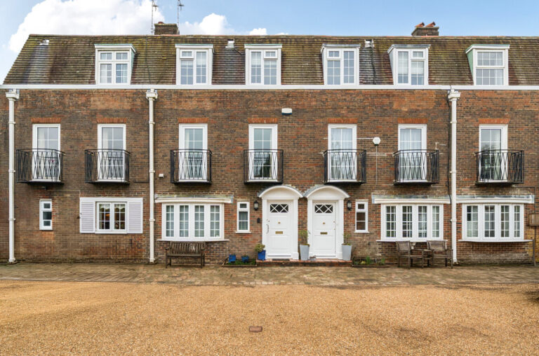 Shernfold Park, Frant, TN3