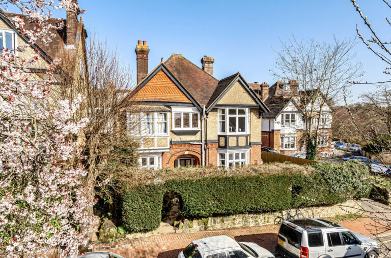 Madeira Park, Tunbridge Wells, TN2