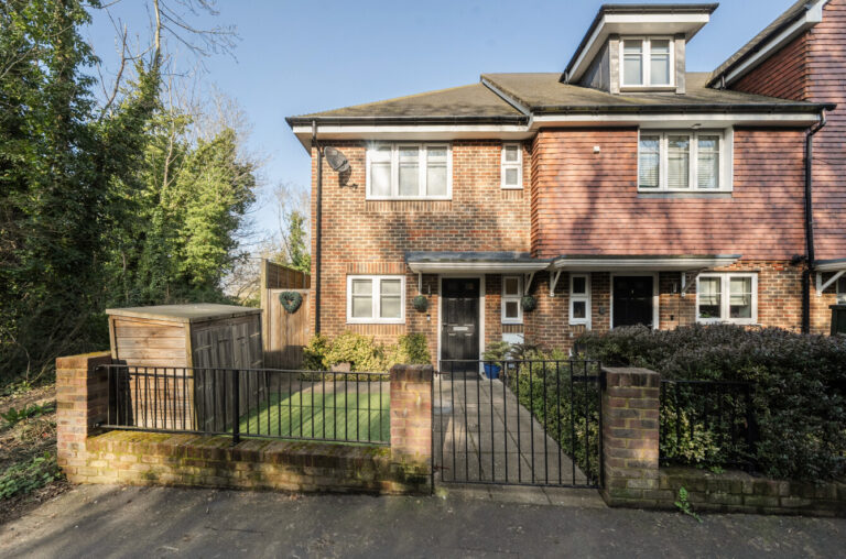 Pembury Road, Tonbridge, TN9