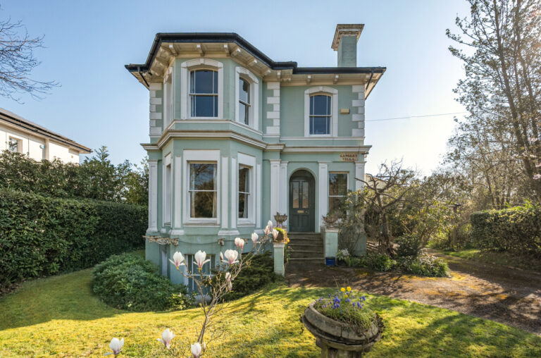 Frant Road, Tunbridge Wells, TN2