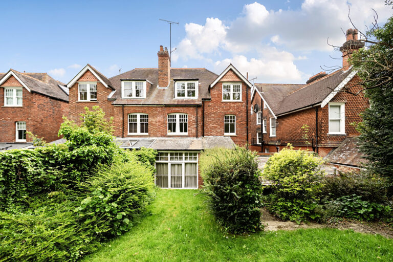 Warwick Park, Tunbridge Wells, TN2
