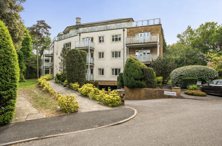 Sandrock Road, Tunbridge Wells, TN2