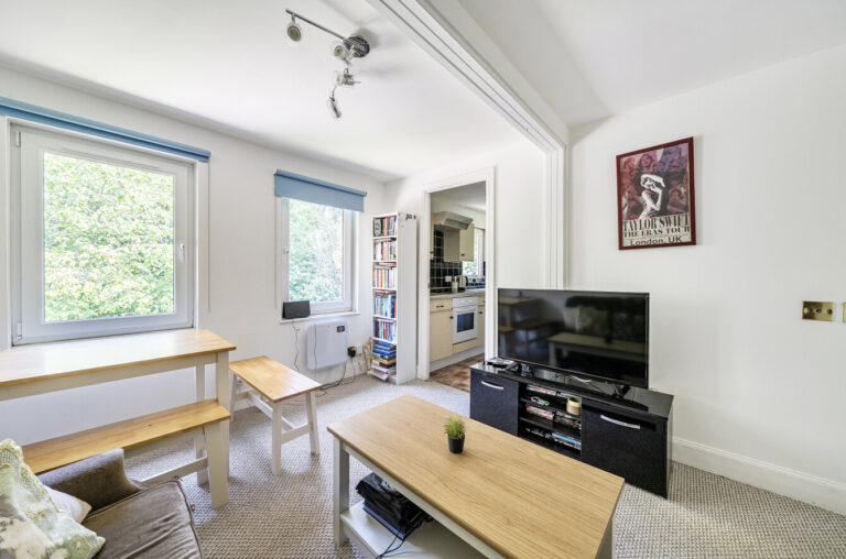 Ashenden Walk, Tunbridge Wells, TN2