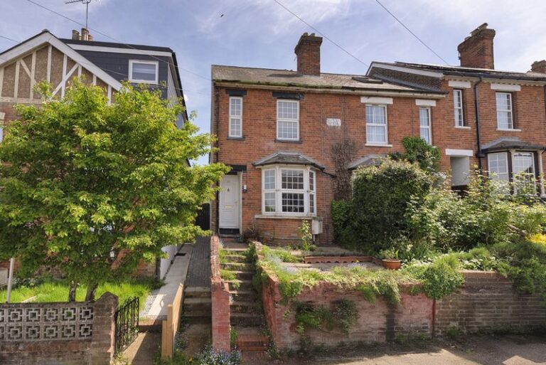 St. Marys Road, Tonbridge, TN9 2NN