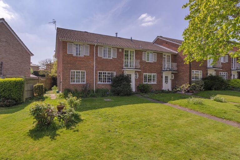 Cheviot Close, Tonbridge, TN9 1NH