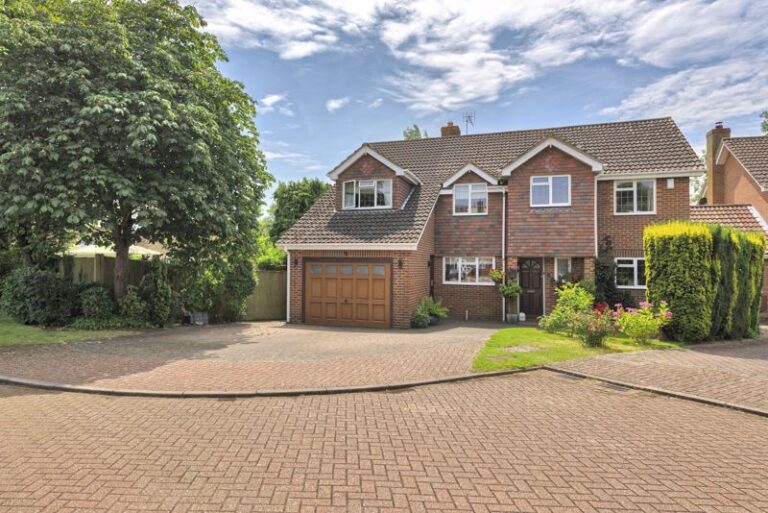 Godfrey Evans Close, Tonbridge, TN10 4JW