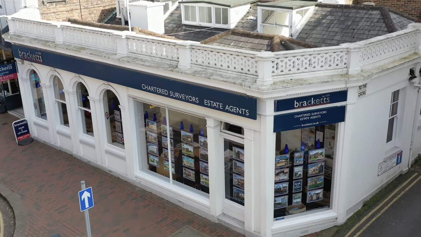 Property For Sale in Tunbridge Wells Bracketts Estate Agents