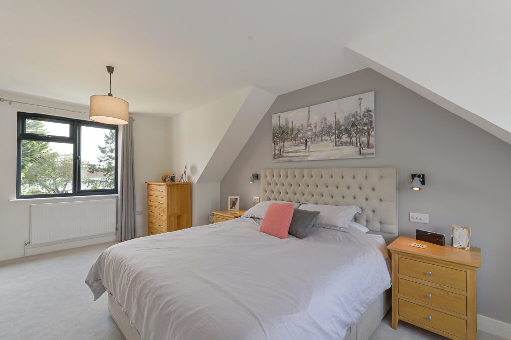 Best way to prepare your house for selling - Use light neutral colours to make the room look larger.