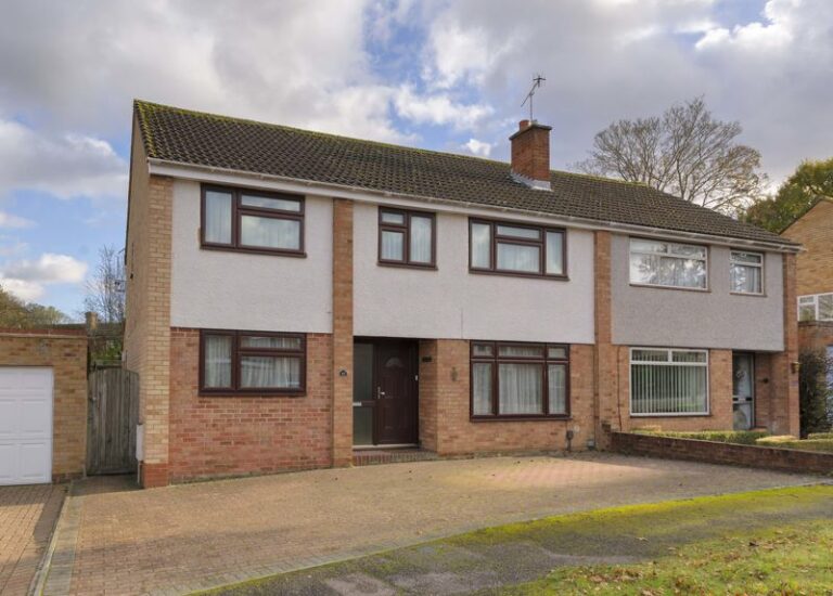 Silverhurst Drive, Tonbridge, TN10 3QH