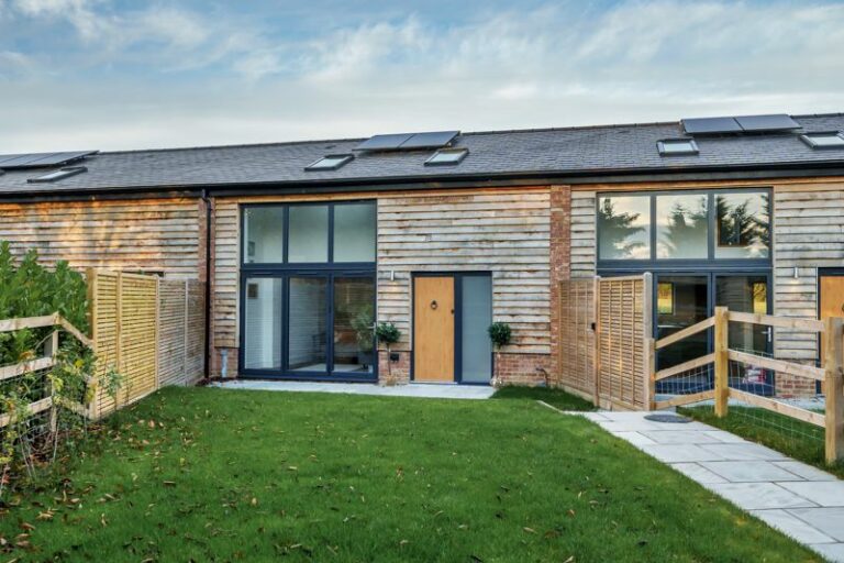 Wilsons Yard, George Street, Hunton, ME15 0RF