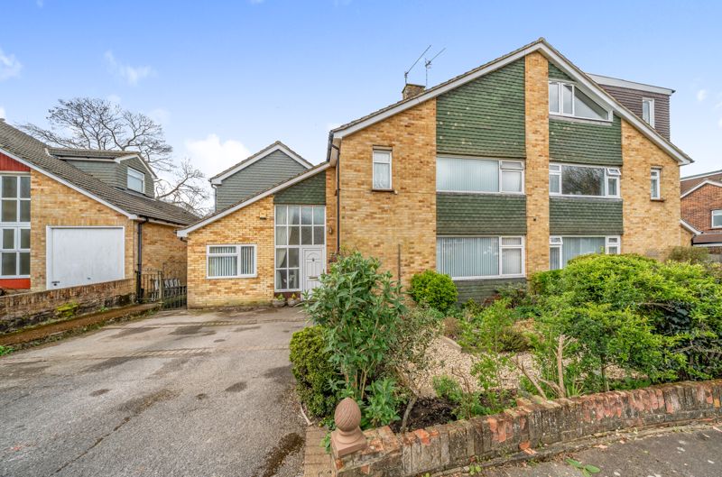 Shirley Gardens, Rusthall, Tunbridge Wells Bracketts Estate Agents in