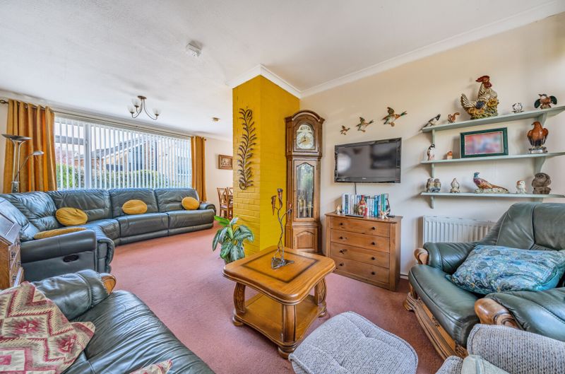 Shirley Gardens, Rusthall, Tunbridge Wells Bracketts Estate Agents in