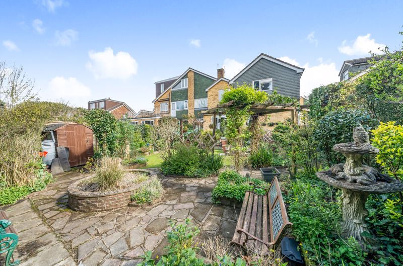 Shirley Gardens, Rusthall, Tunbridge Wells Bracketts Estate Agents in