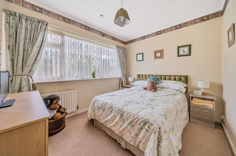 Shirley Gardens, Rusthall, Tunbridge Wells Bracketts Estate Agents in