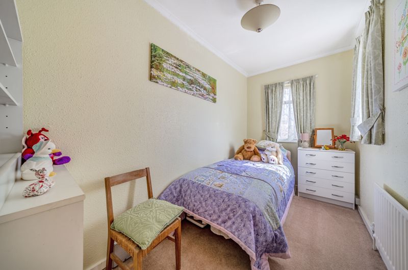 Shirley Gardens, Rusthall, Tunbridge Wells Bracketts Estate Agents in