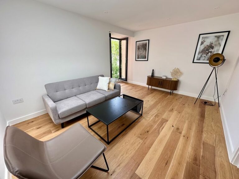 Riverbank House, Angel Lane, Tonbridge, TN9 1SQ