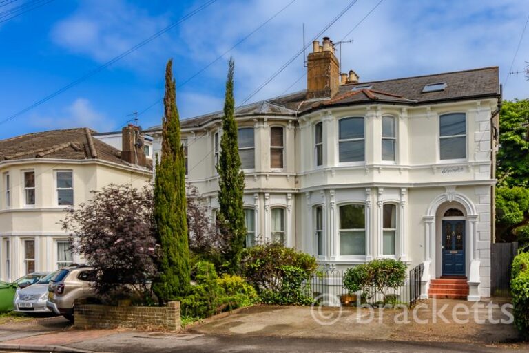Upper Grosvenor Road, Tunbridge Wells