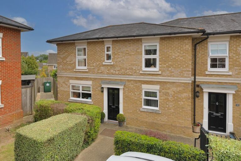 Rowan Mews, Tonbridge, TN10 3EE