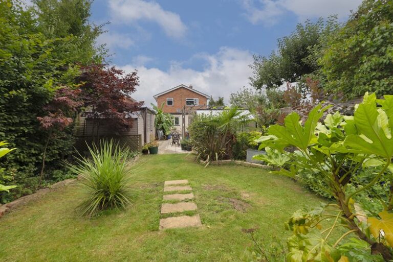 Croft Close, Tonbridge, TN10 4LA