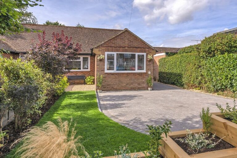 Hilden Park Road, Hildenborough, TN11 9BN