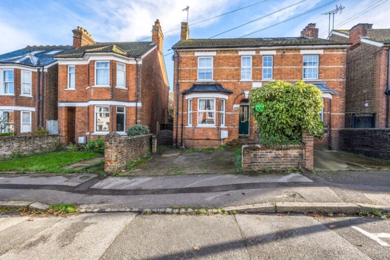 St. Marys Road, Tonbridge, TN9 2LE