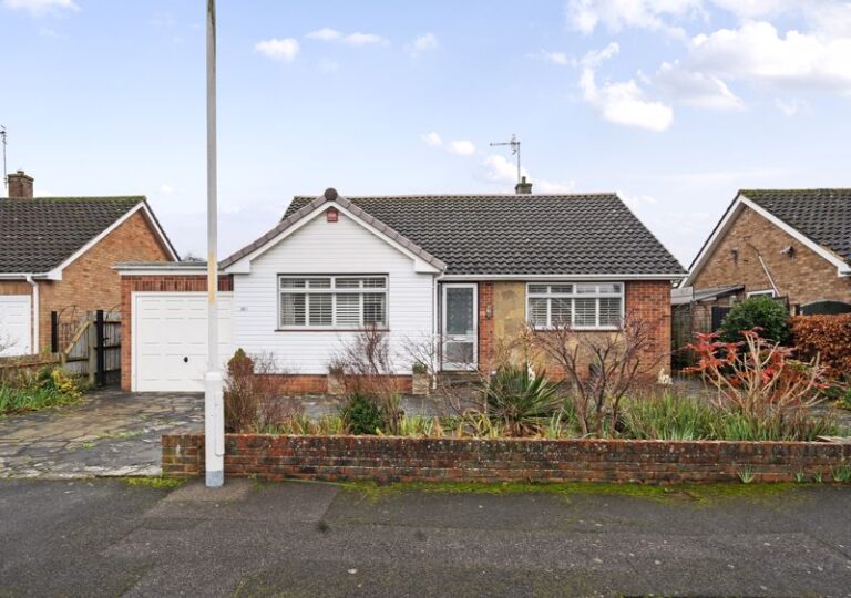 Denbeigh Drive, Tonbridge, TN10 3PW
