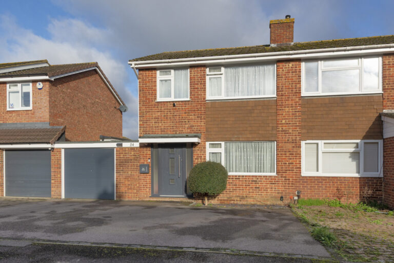 Fellmead, East Peckham, TN12