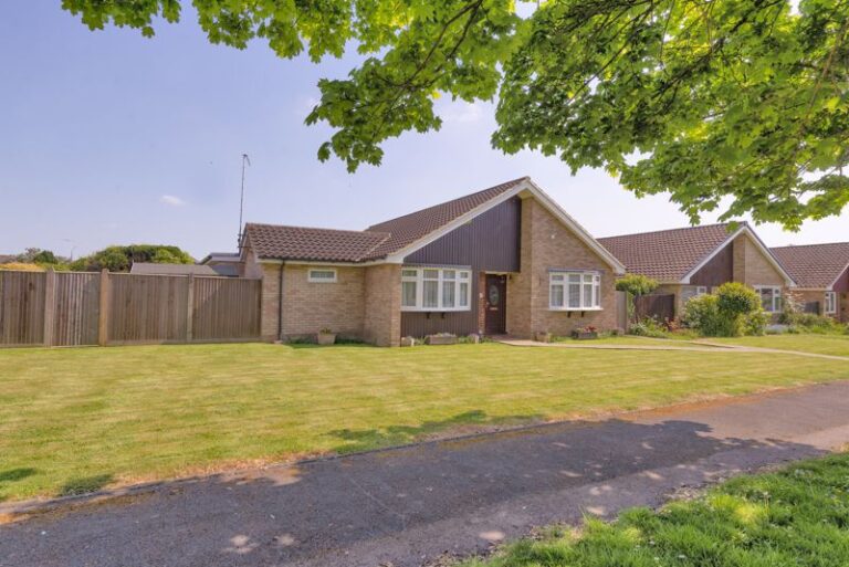 Correnden Road, Tonbridge, TN10 3AT