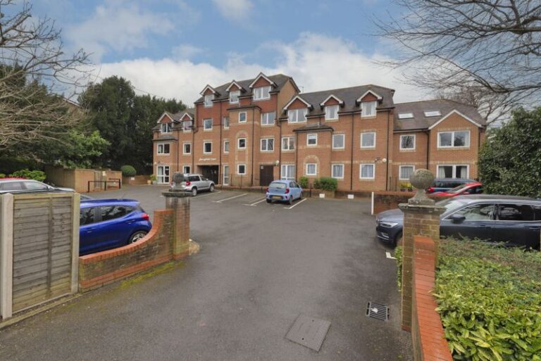Waterloo Road, Tonbridge