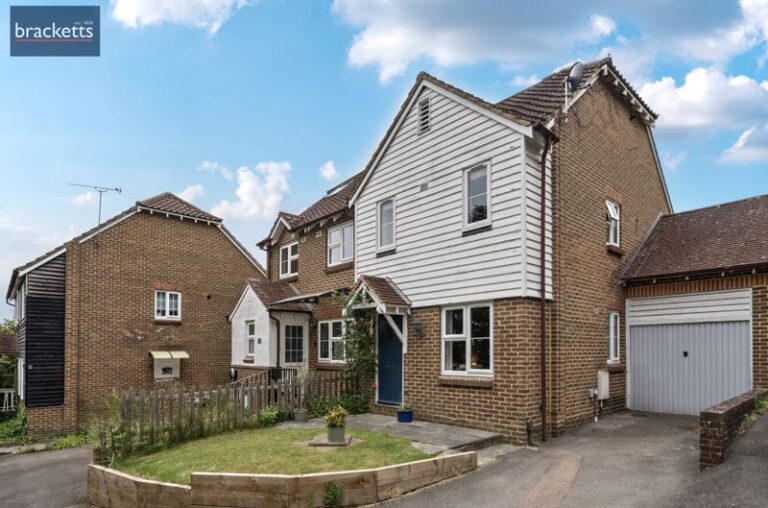 Brindles Field, Tonbridge