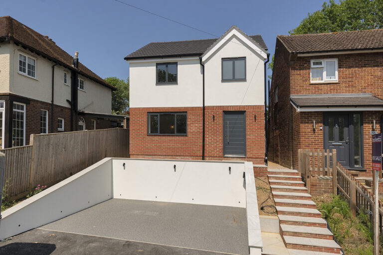 Hadlow Road, Tonbridge, TN9