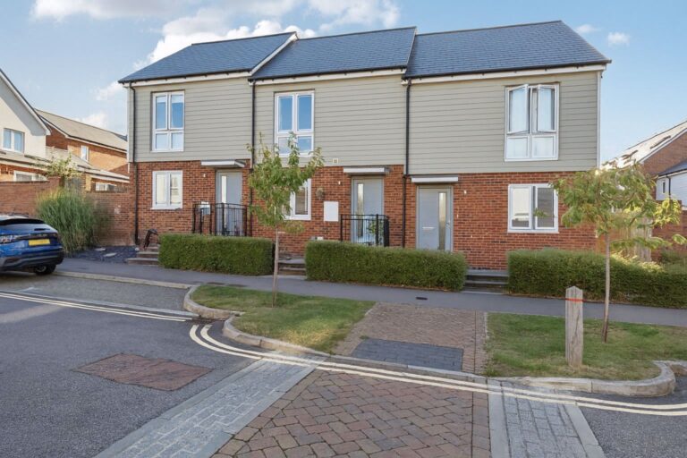 Herald Gardens, Tunbridge Wells, TN2