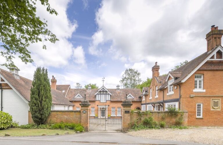 Coldharbour Lane, Hildenborough, TN11 9LE