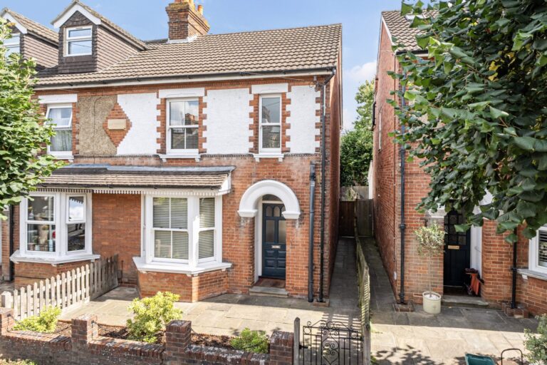 Mabledon Road, Tonbridge, TN9