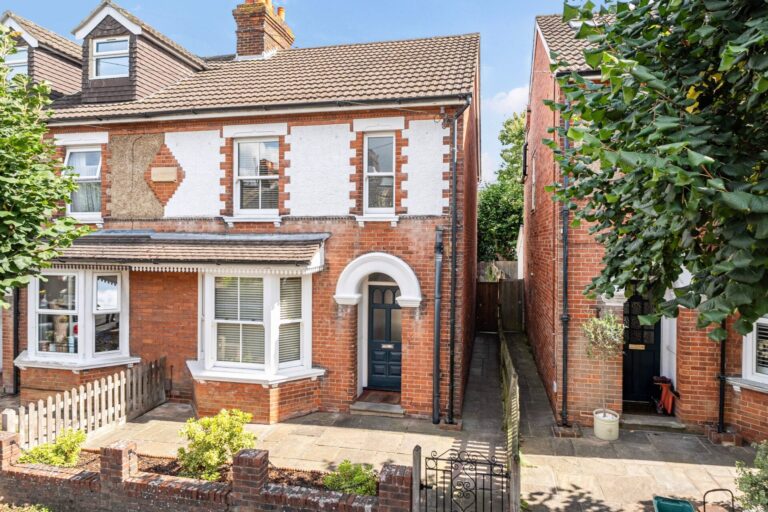 Mabledon Road, Tonbridge, TN9