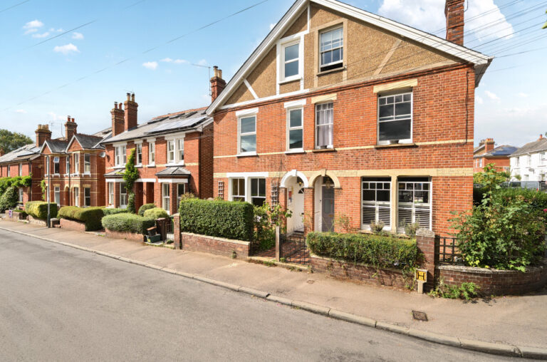 Vale Road, Southborough, TN4