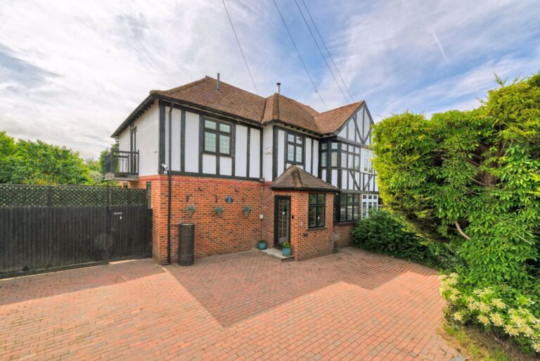 Badsell Road, Five Oak Green, TN12