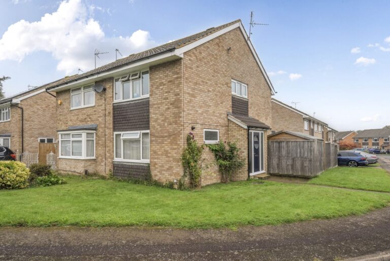 Beverley Crescent, Tonbridge, TN9